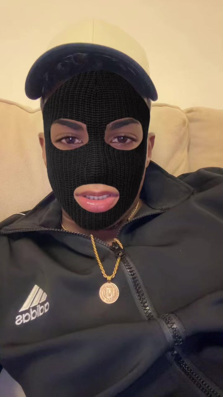 @Luca🖤