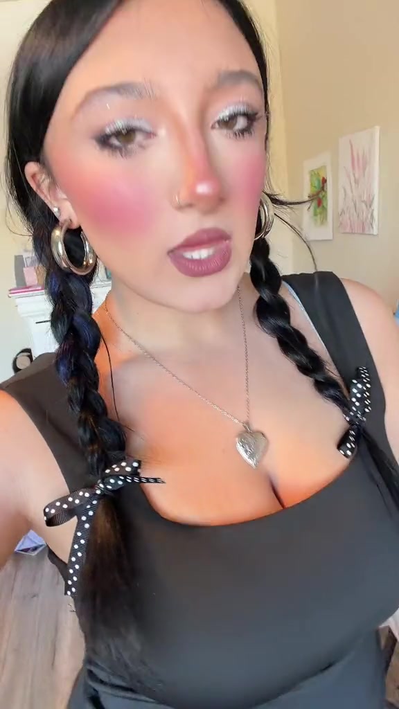 @mia