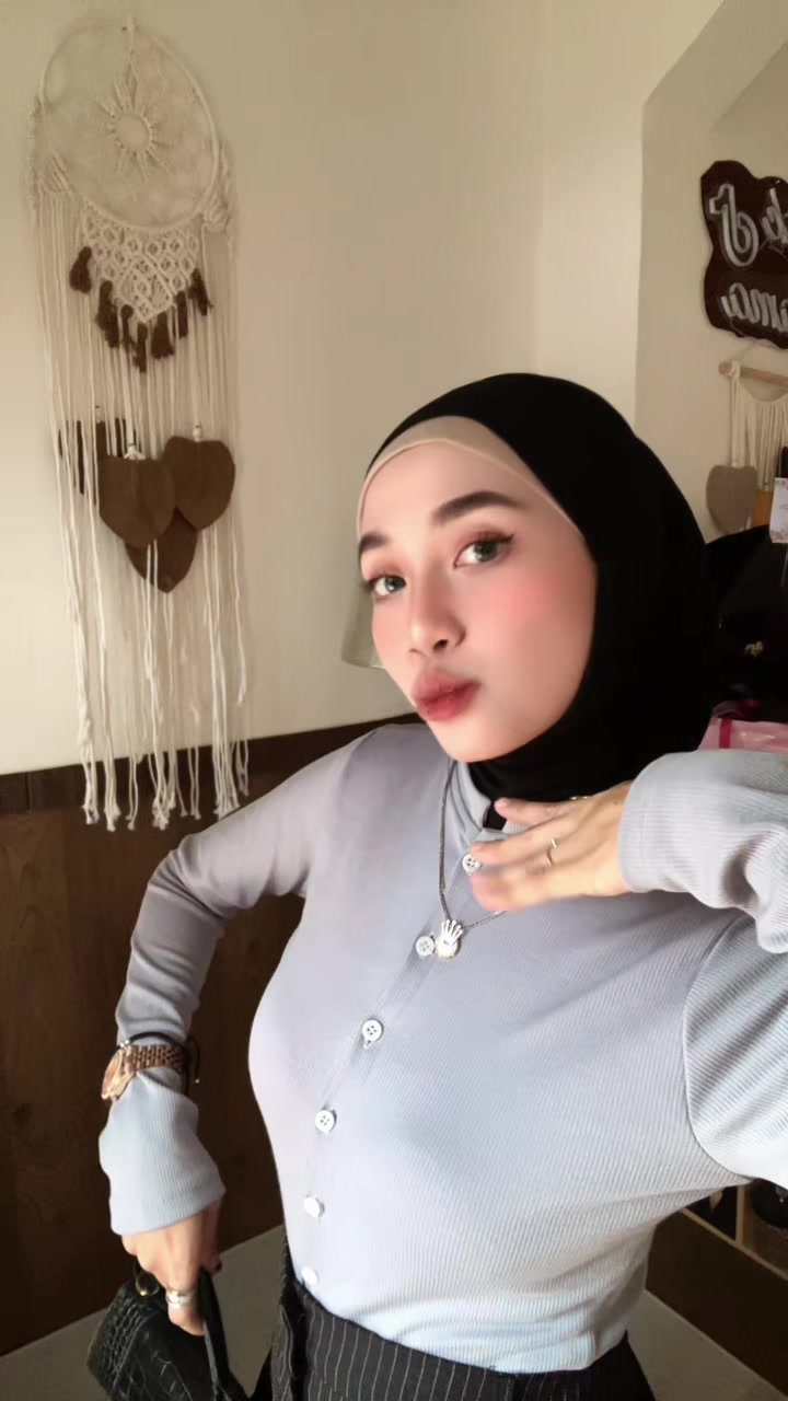@Rina H Simbolon | IG : rinaahs