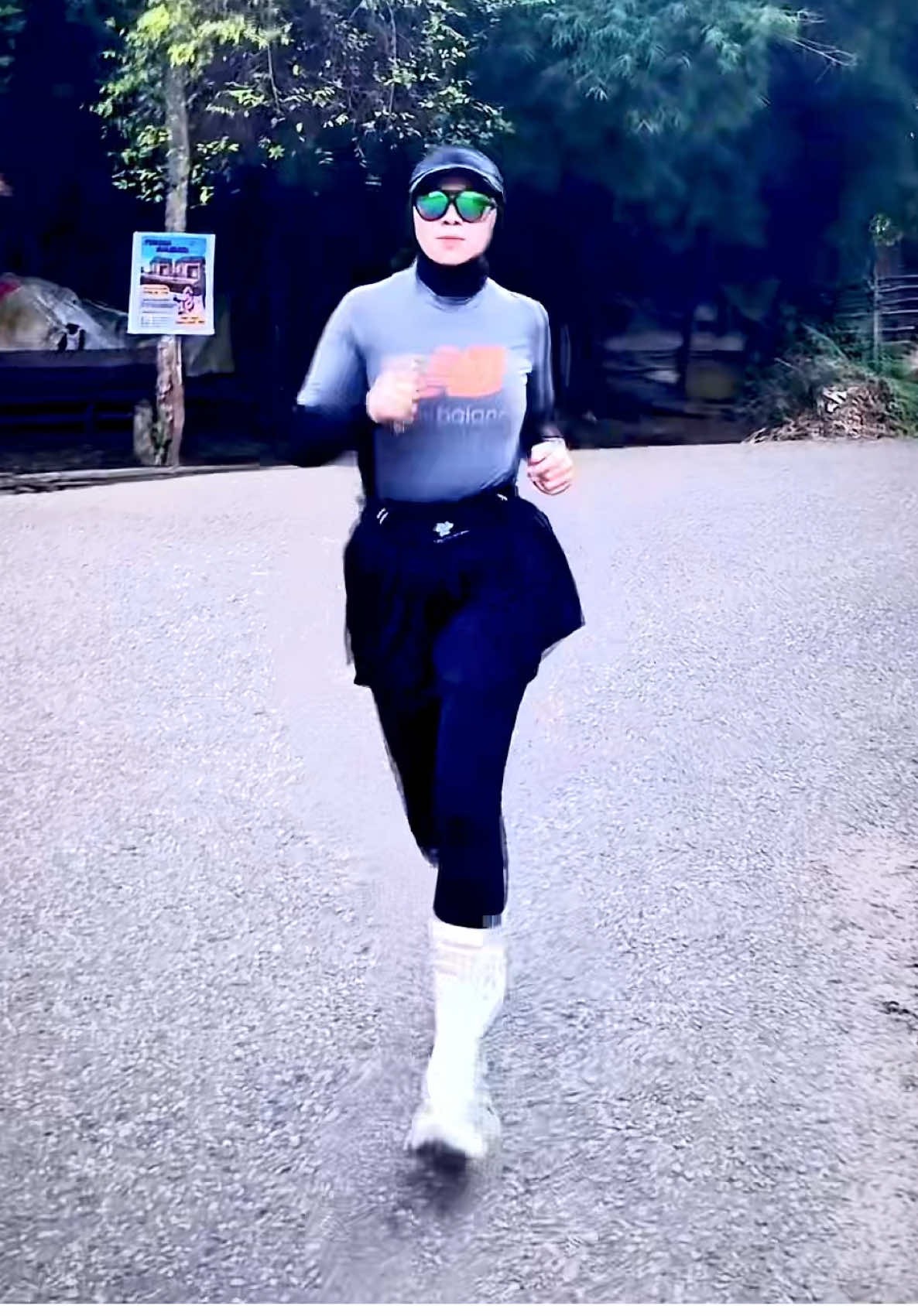 @YL