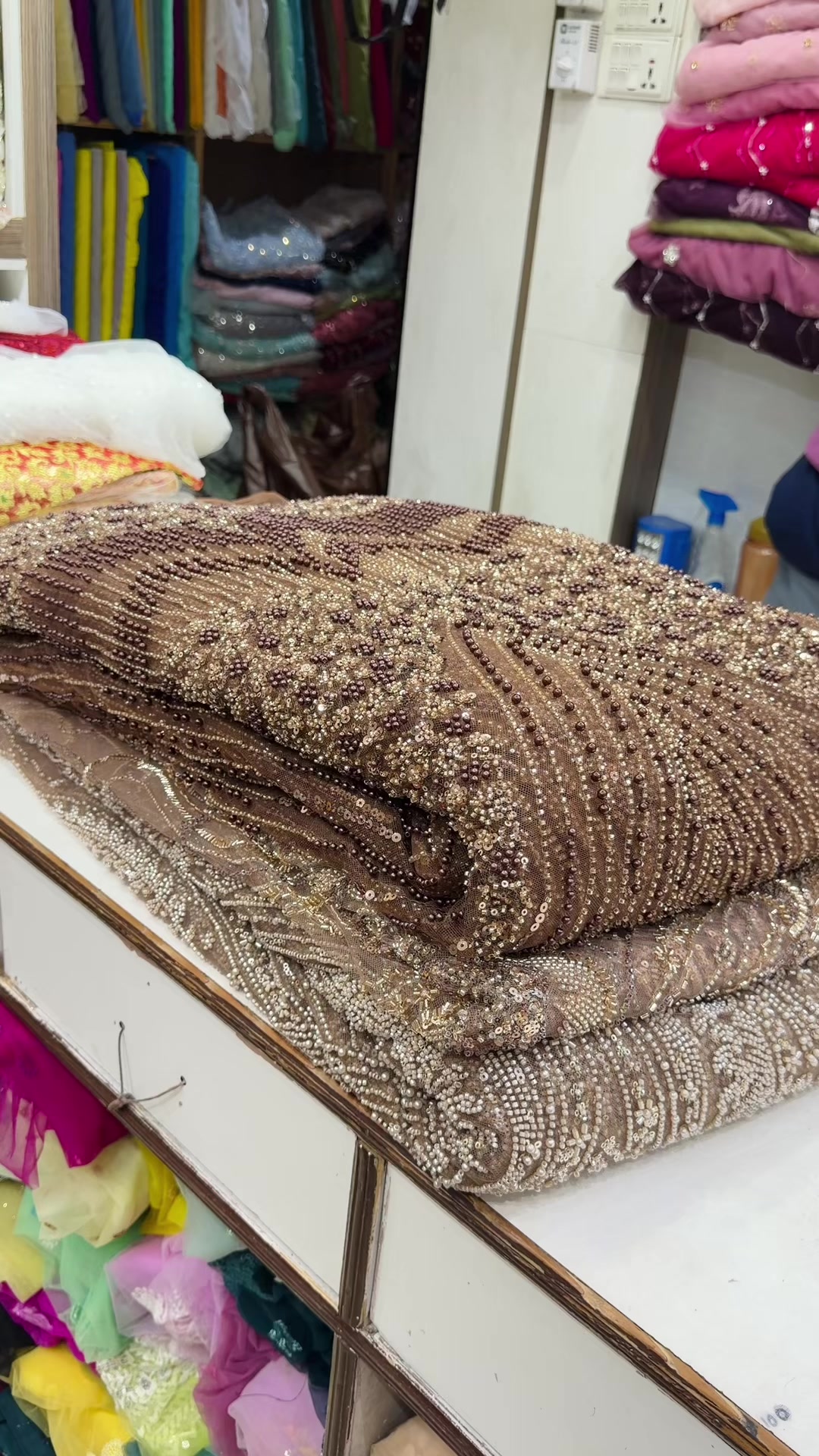 @𝘽𝙖𝙝𝙪𝙗𝙚𝙩𝙞 Fabric Center