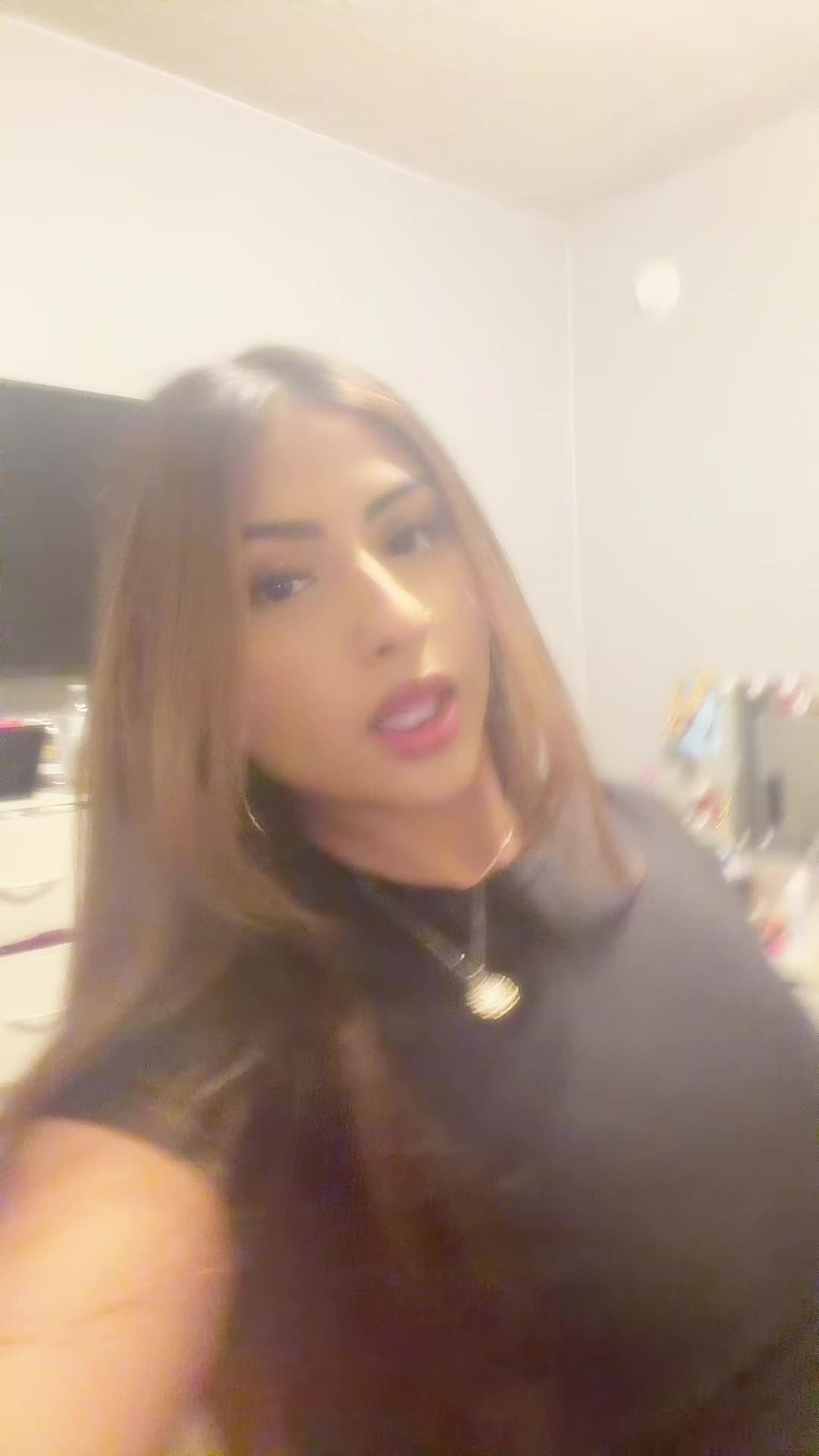 @justinesecret
