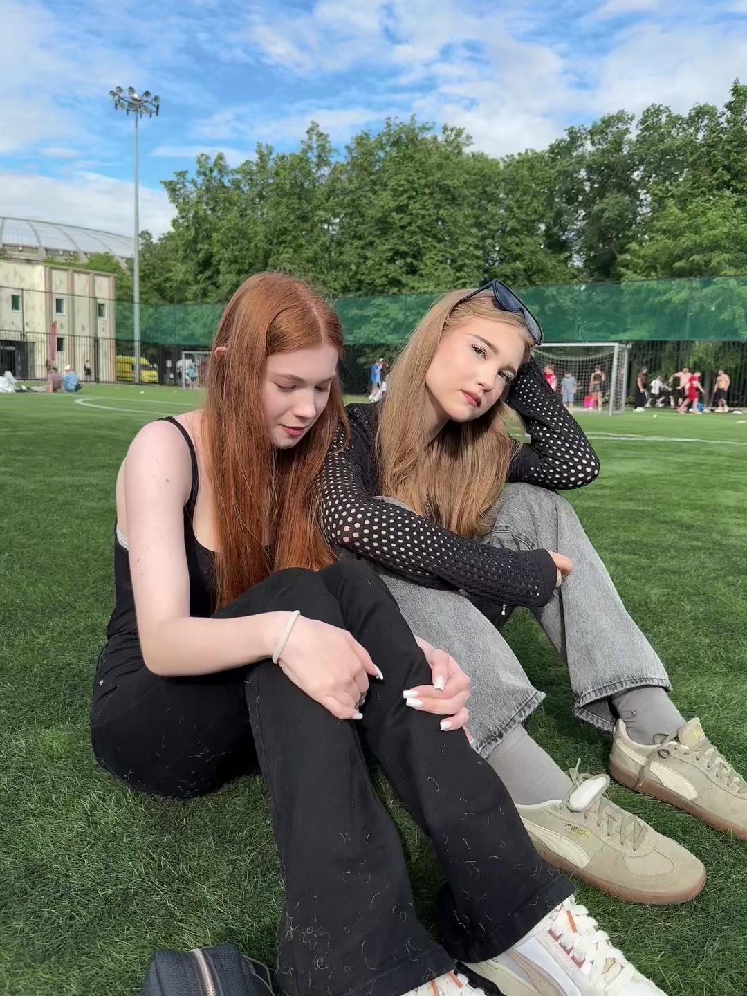 @мельникова