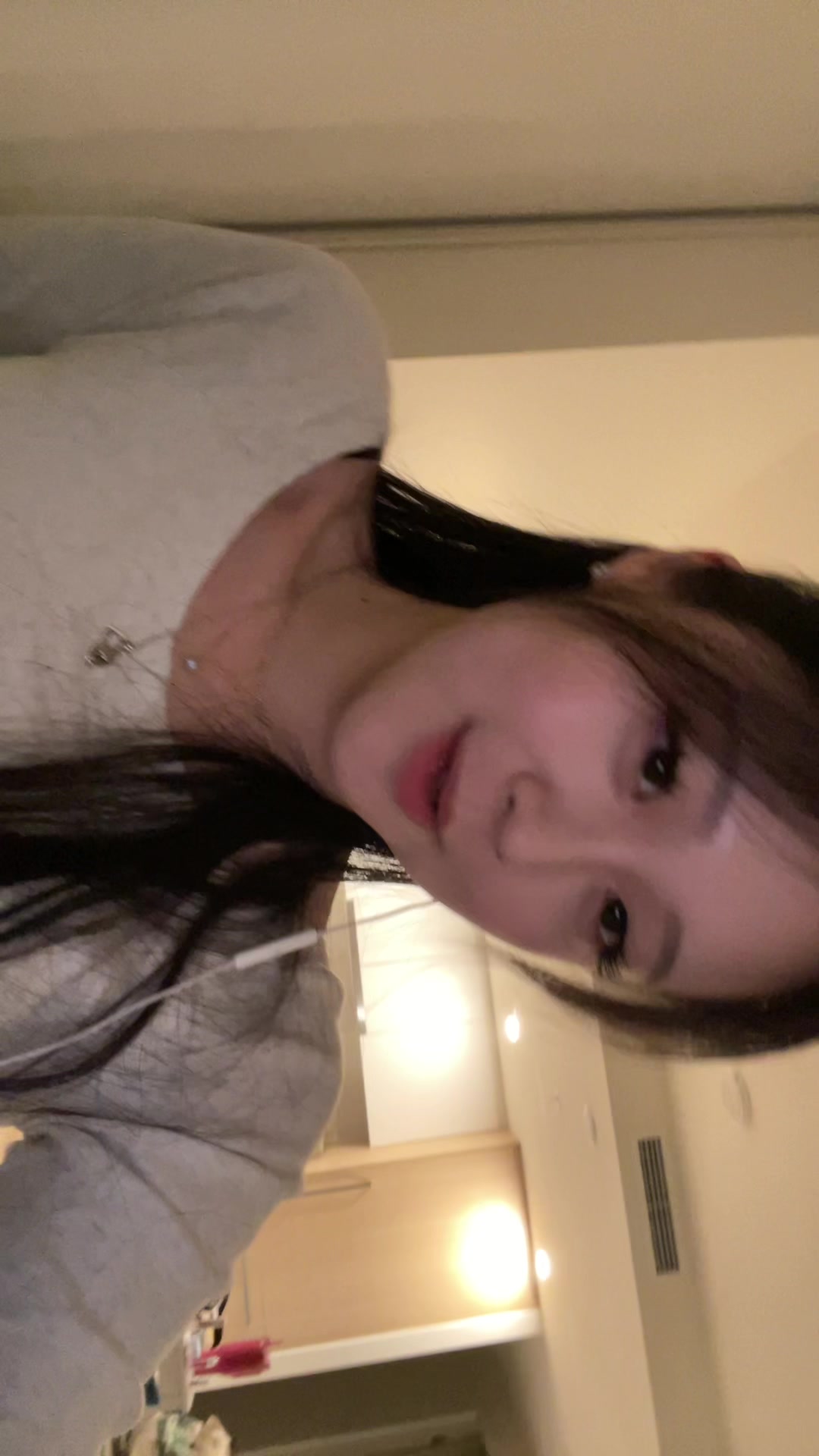 @Emily Roh 엠로