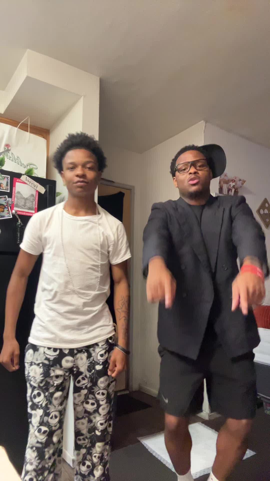 @DKTHEMENACE