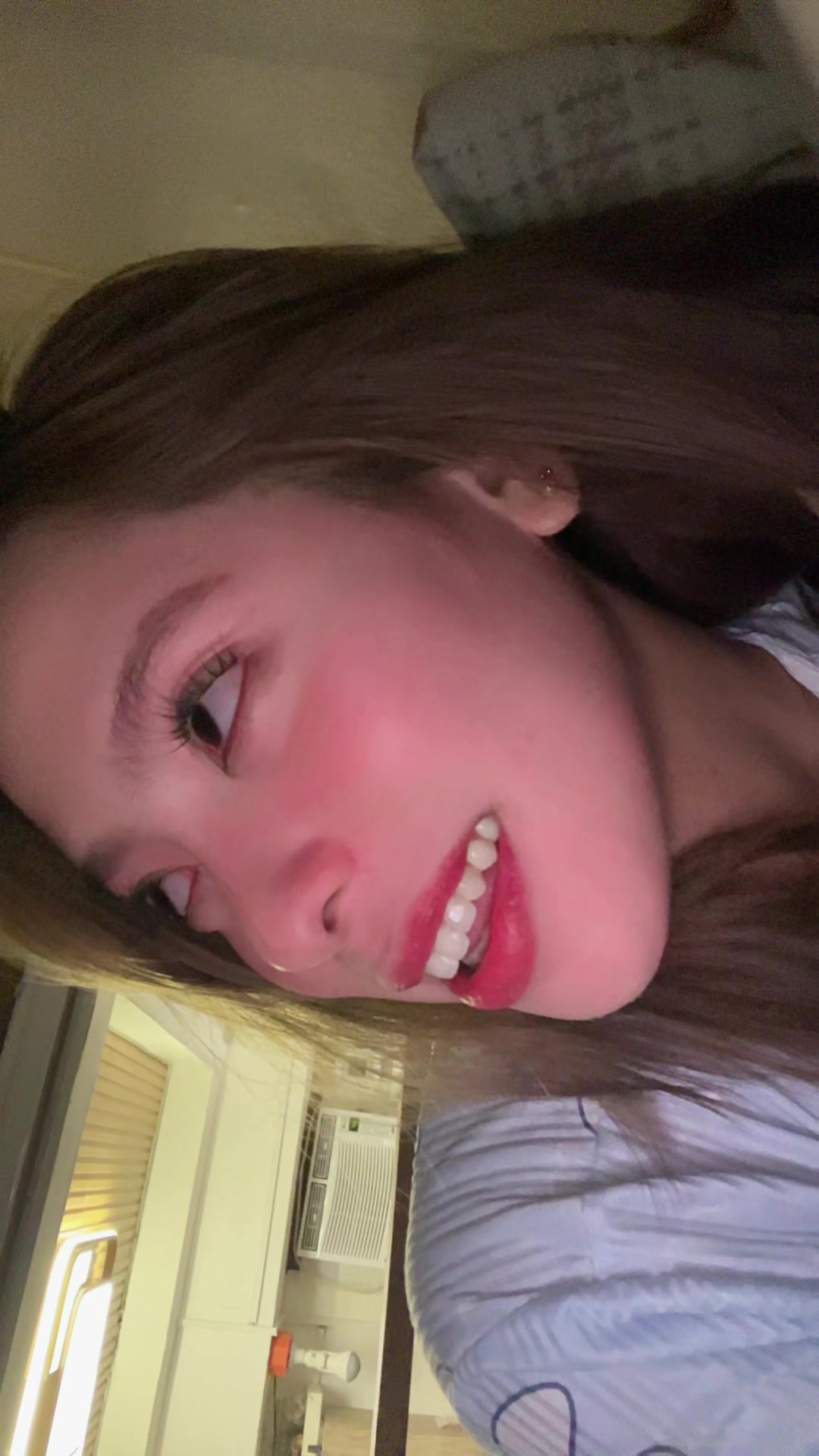 @Maria Andrhea