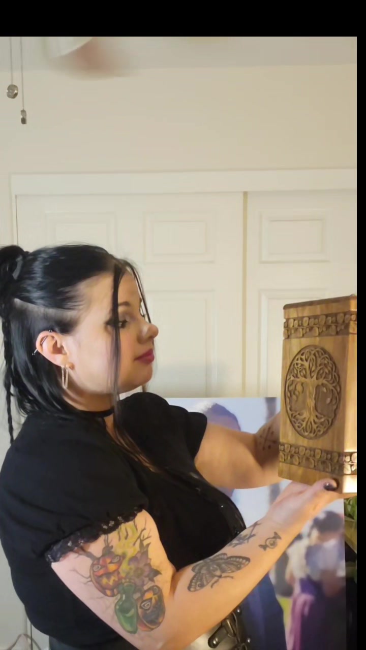 @HiddenPanda