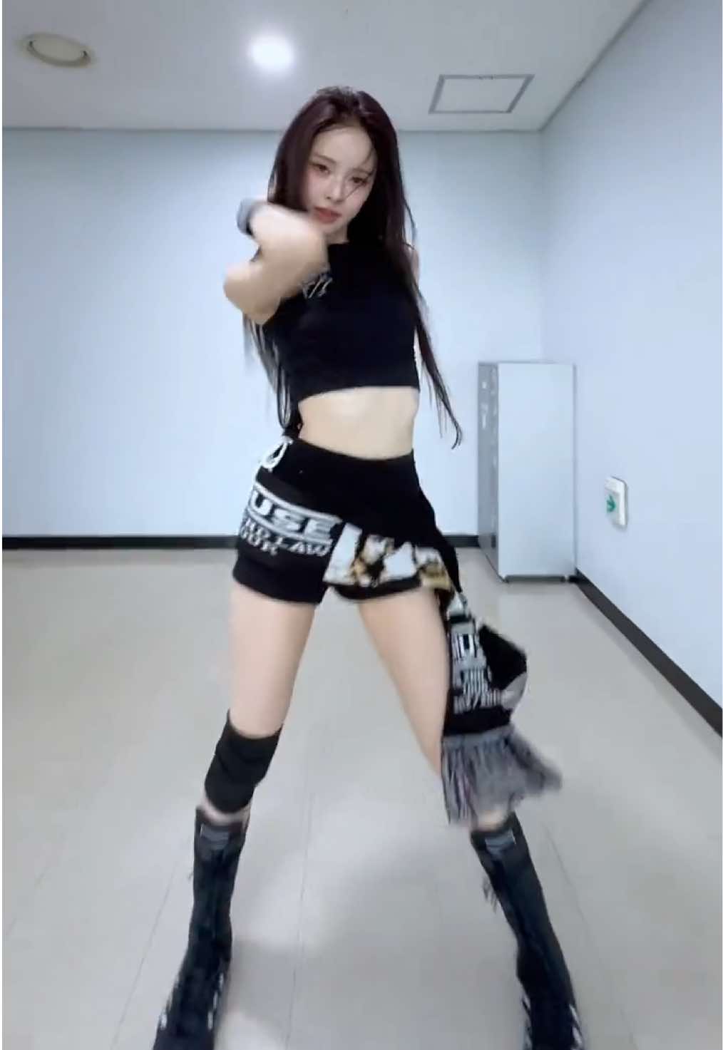@izna (이즈나)