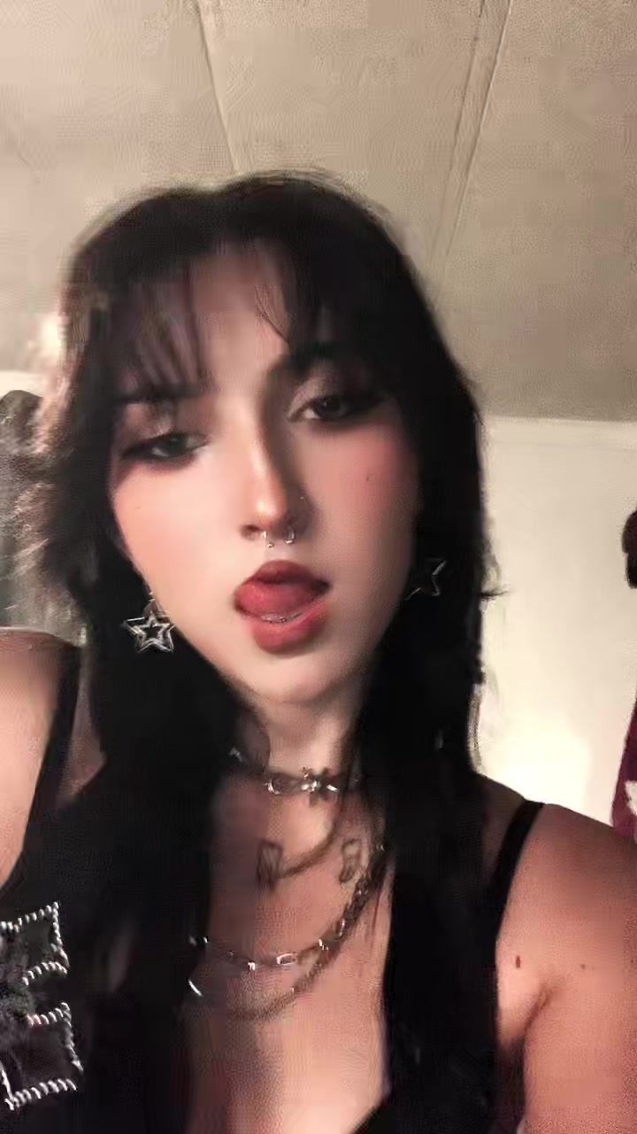 @🪷