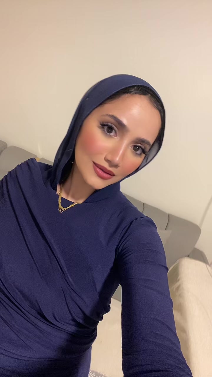 @آَيــَـة