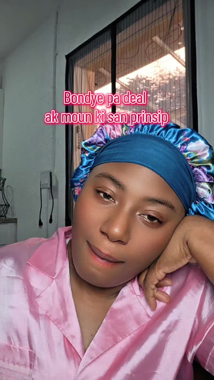 @lareinesoleil2🎗