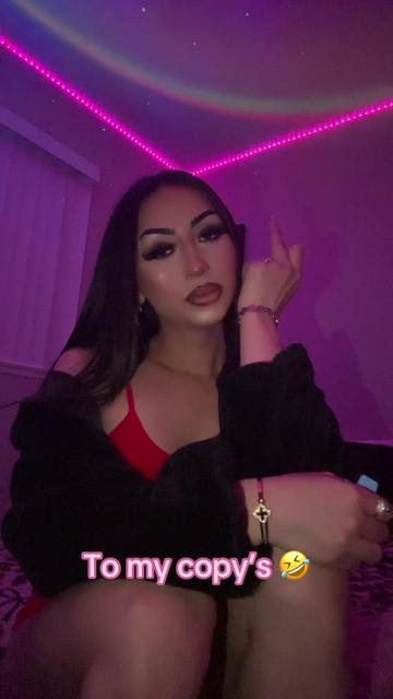 @Sophia_gonzalez