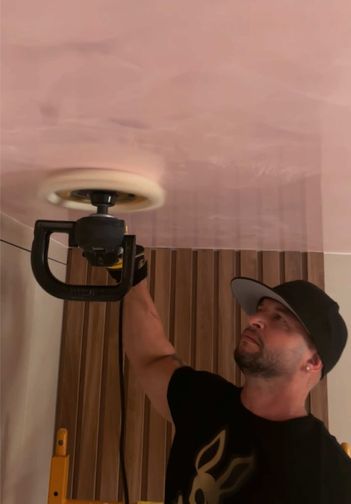 @PRESTIGE_WALLS