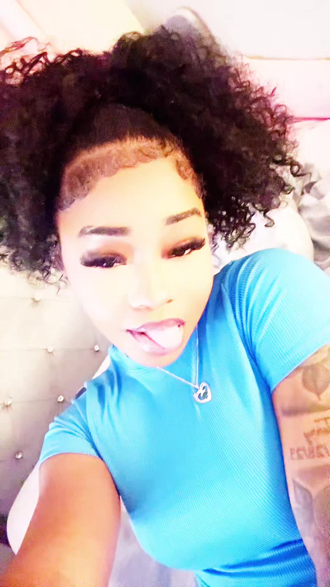 @KAYLABOO♉️