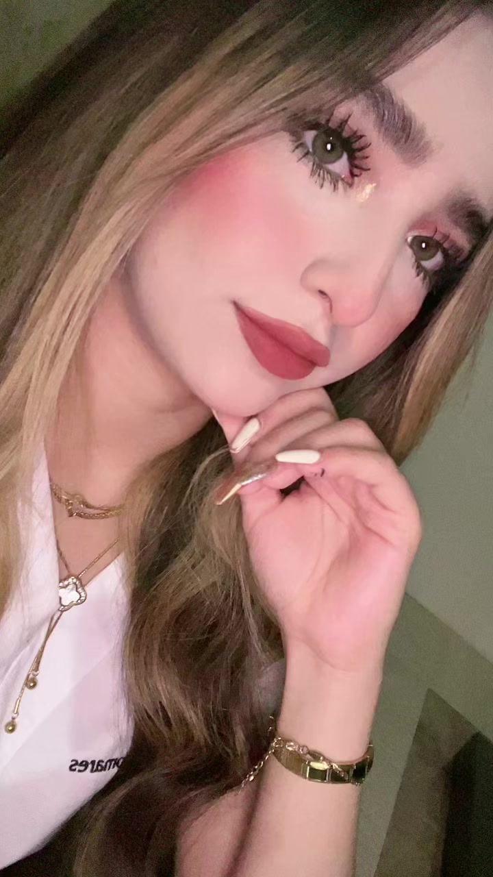 @g u t y ✰