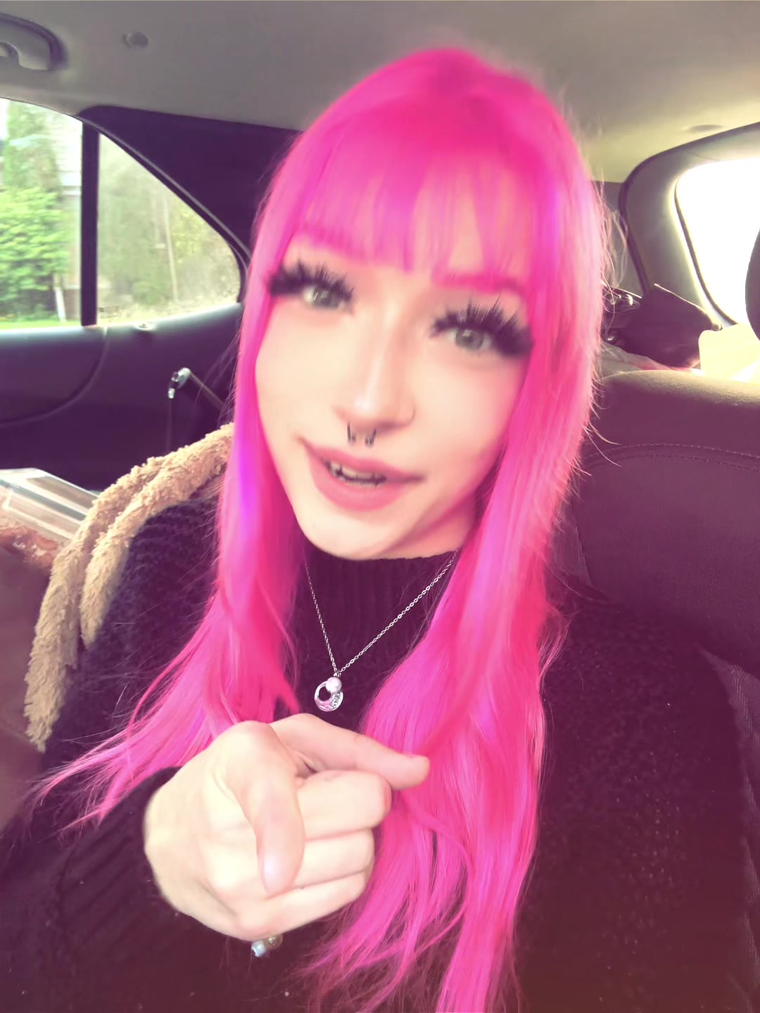 @leav3emilyalone