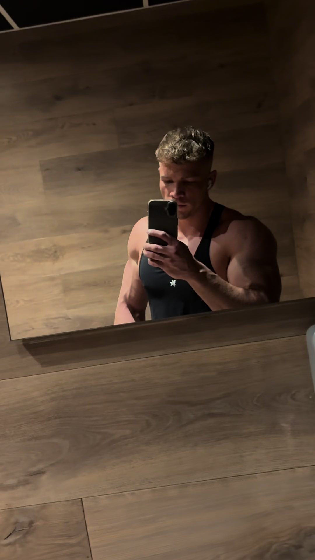 @lars_btc