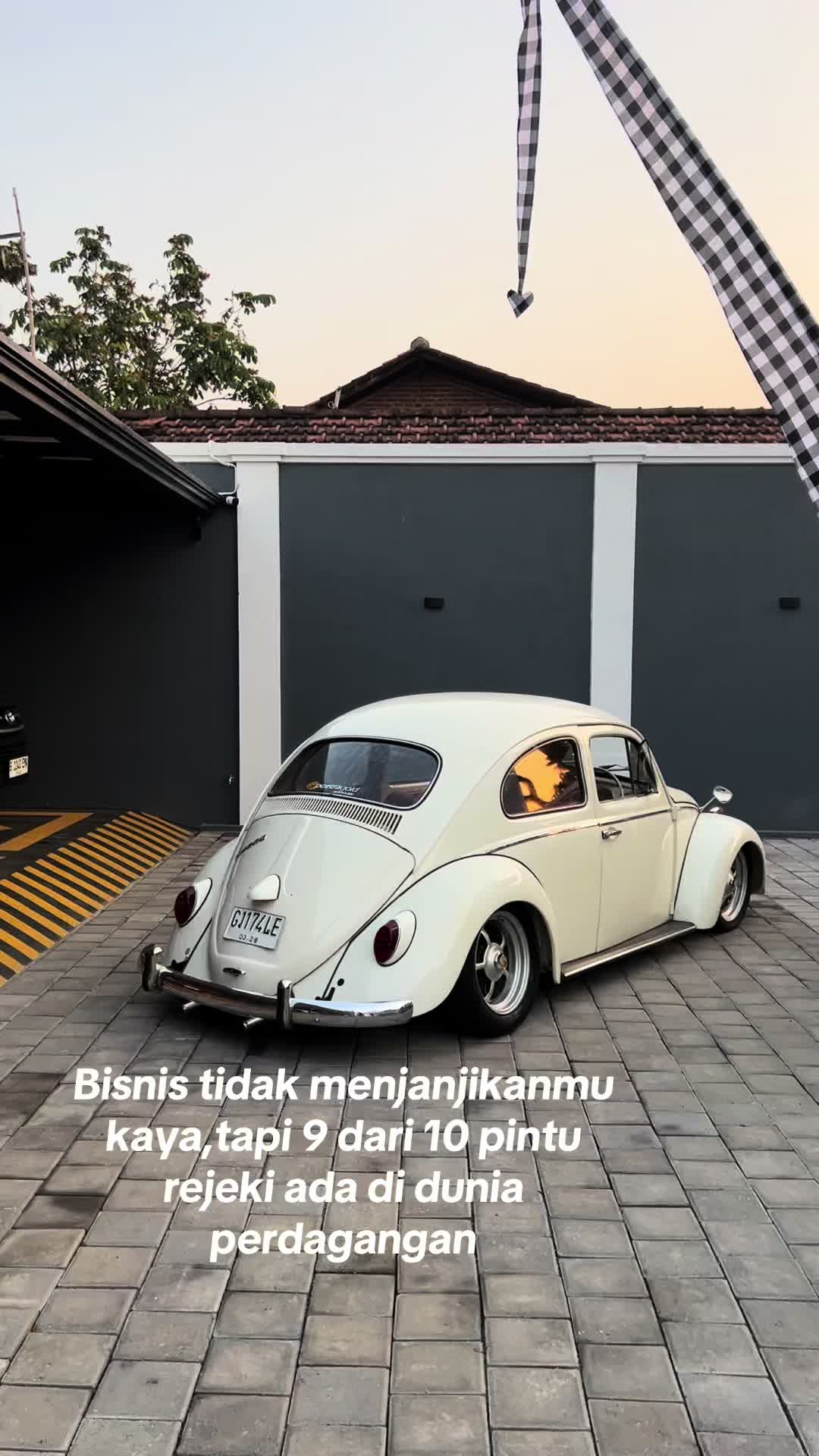@Poetragold_official vw garage