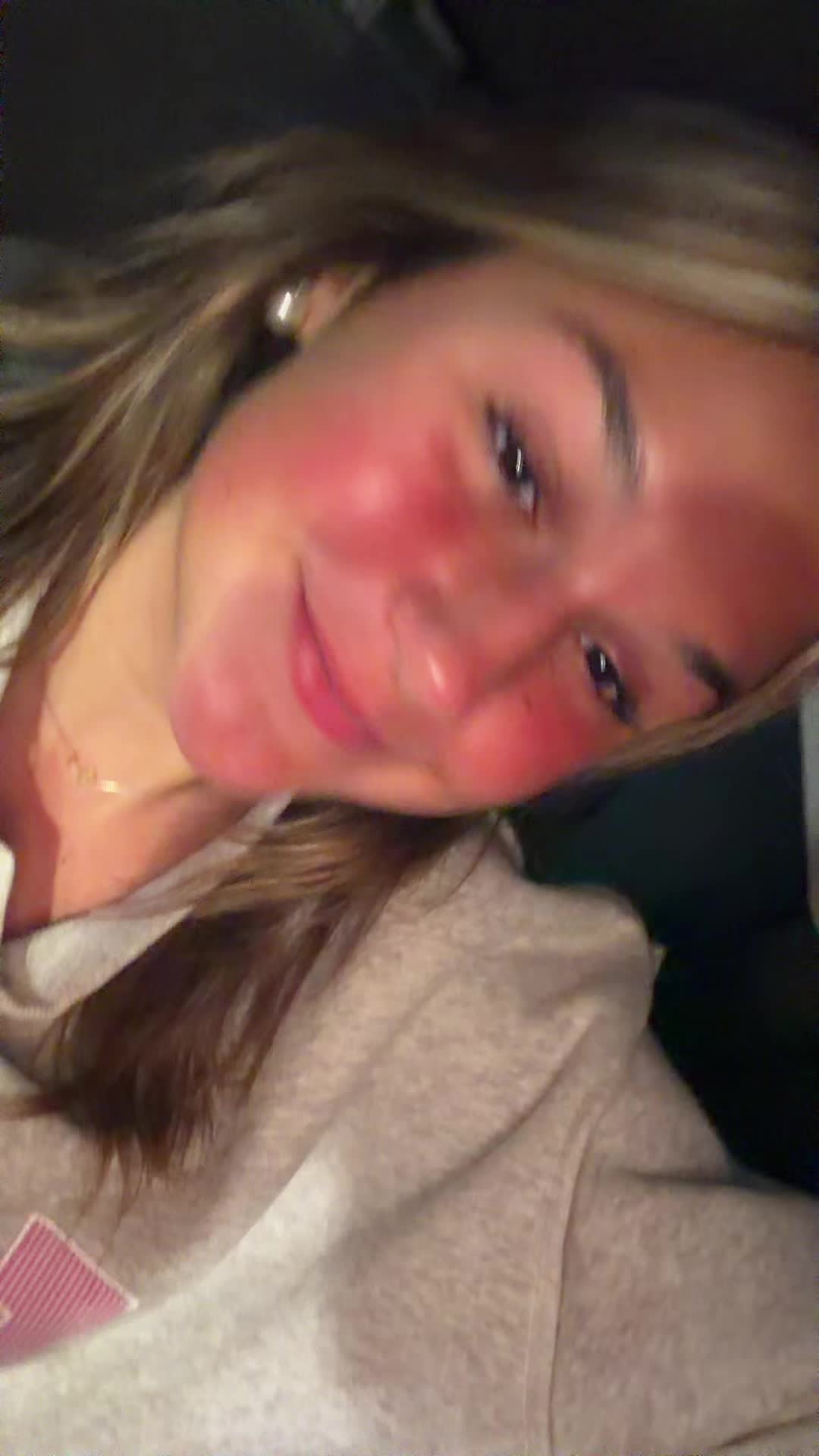@Ella