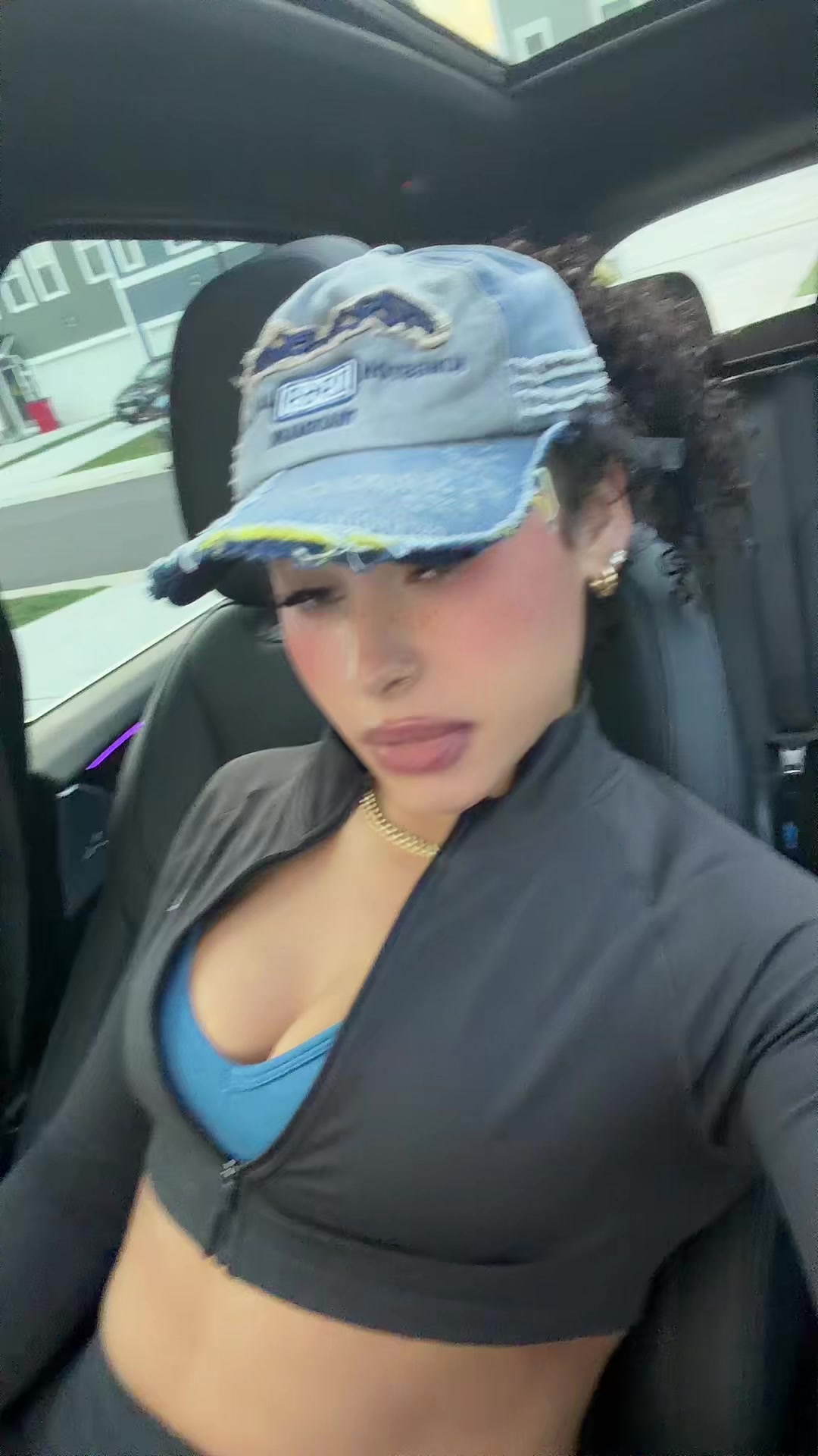@Milasia