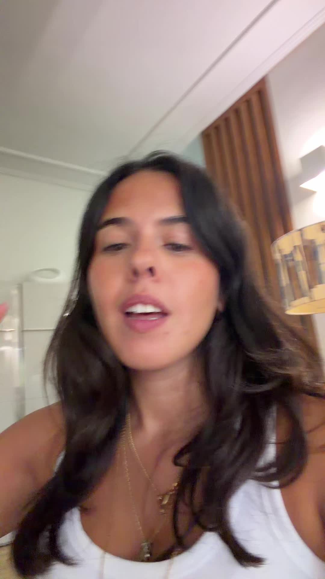 @nenas teixeira