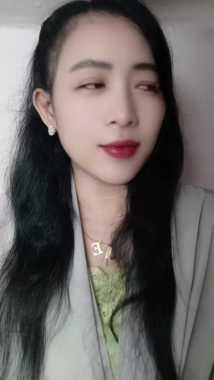 @Ling Ling🇲🇨🇭🇰