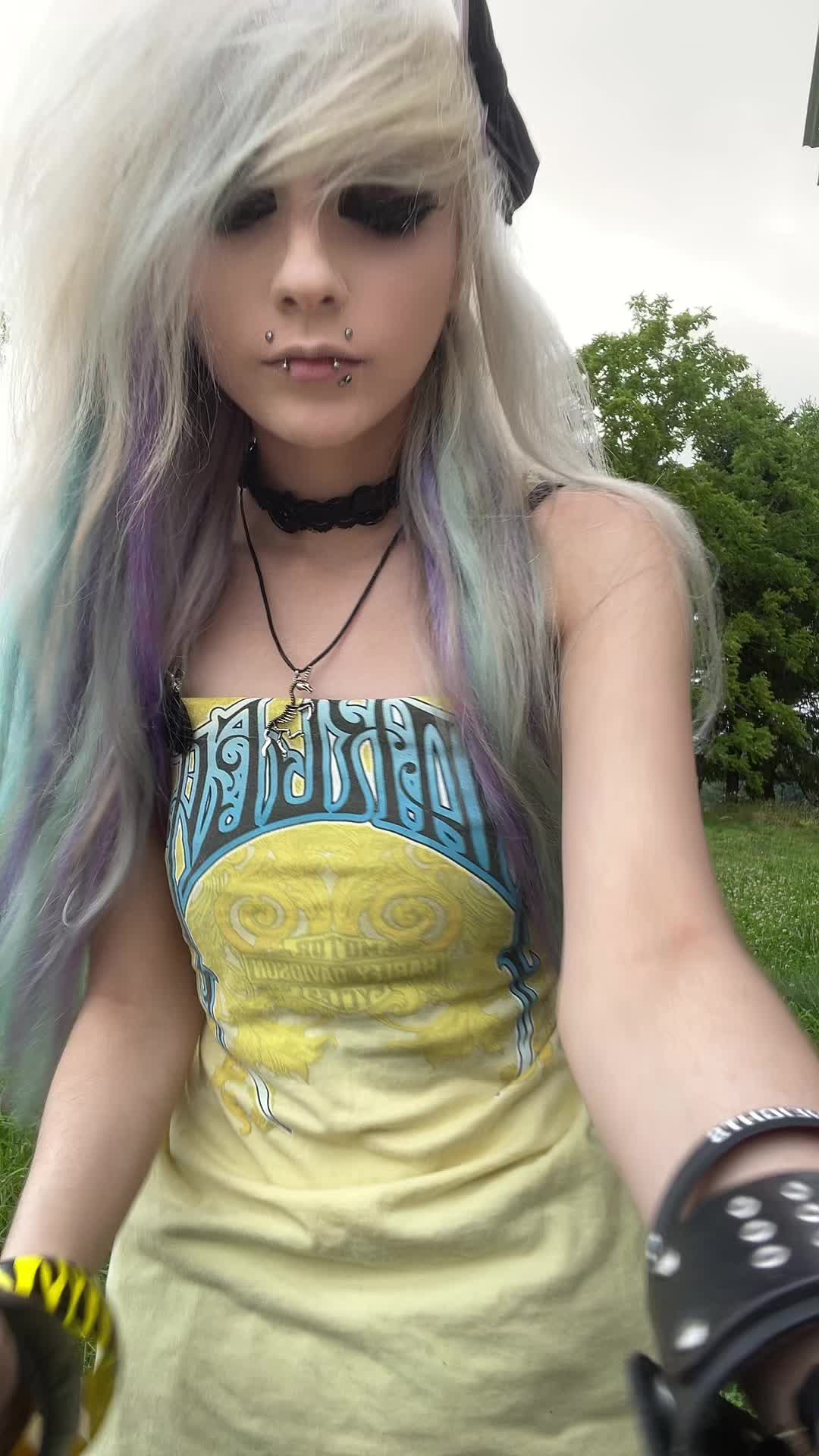 @unicornomadness