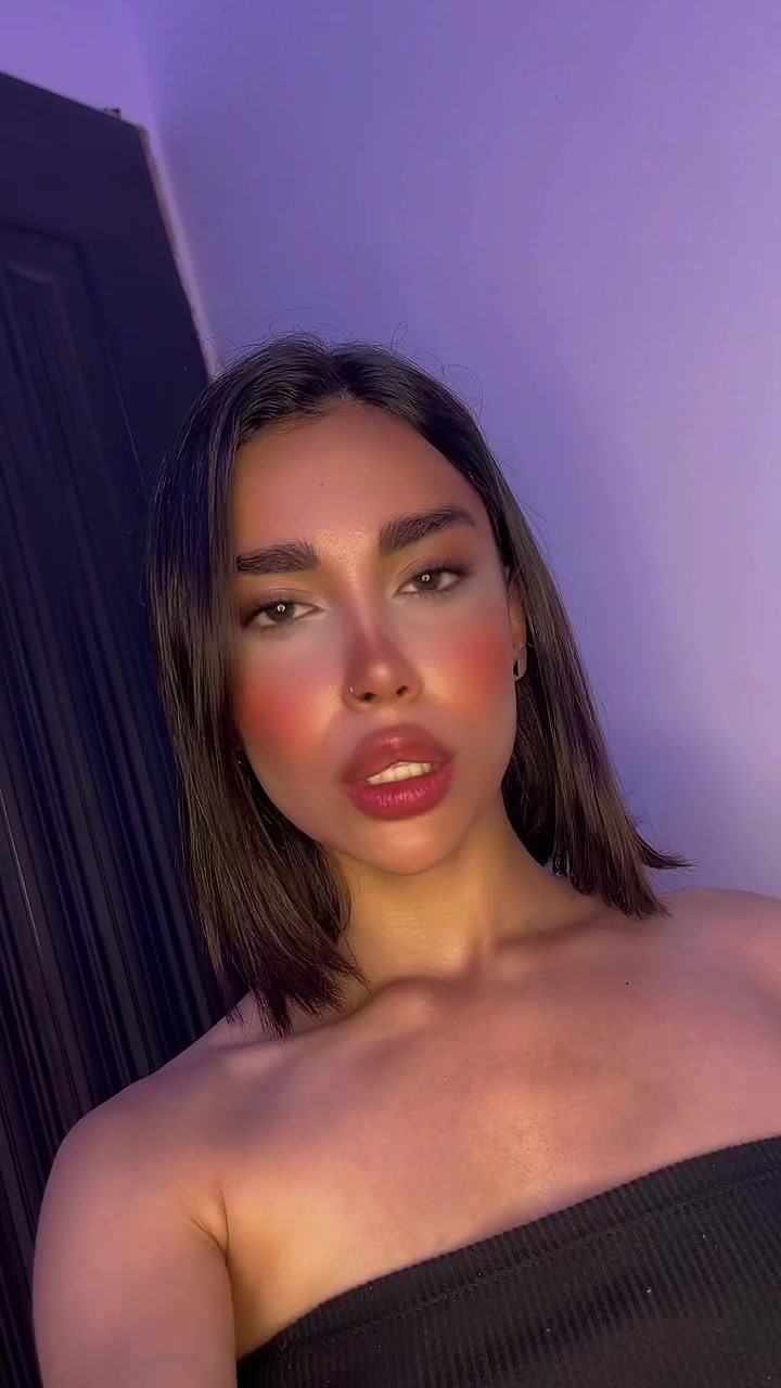 @heenixo