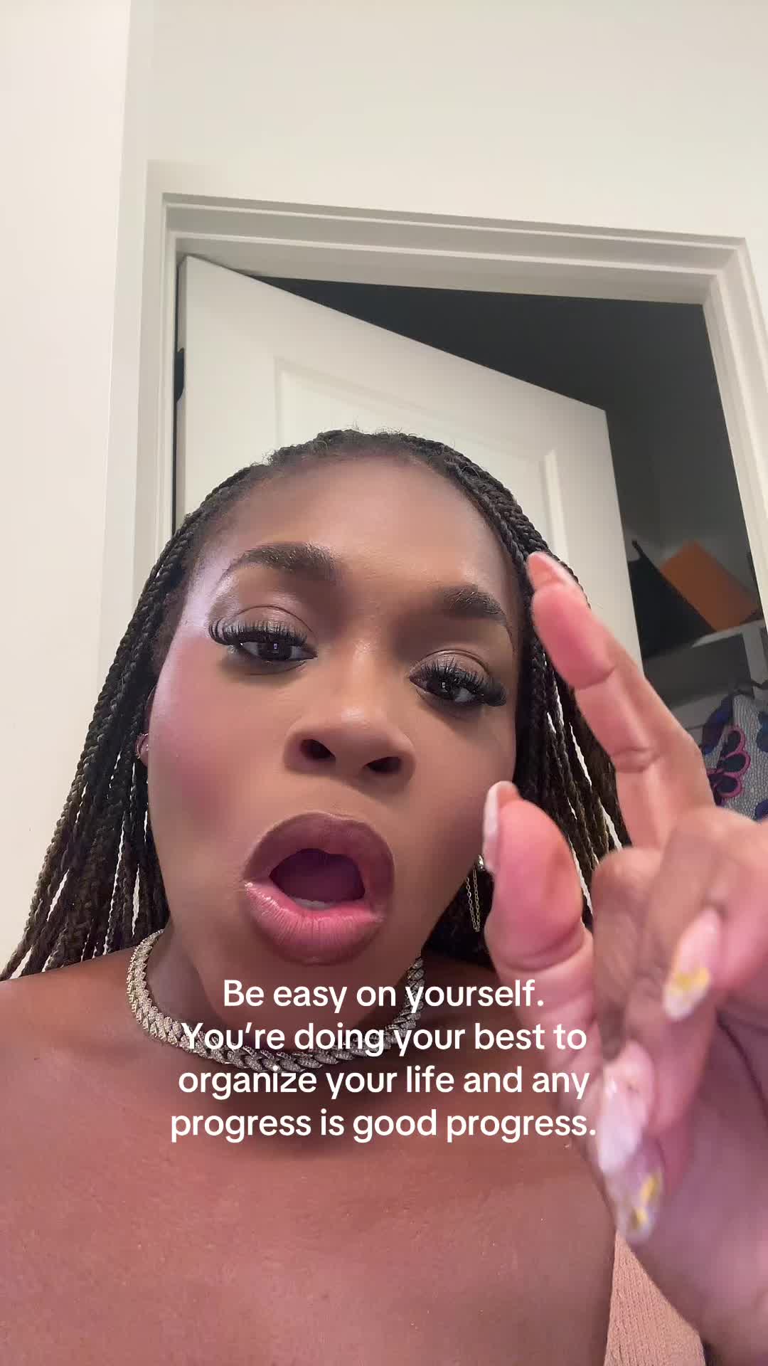 @montiegreen