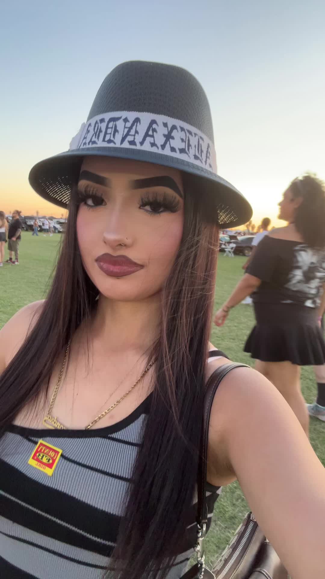 @𝕬.