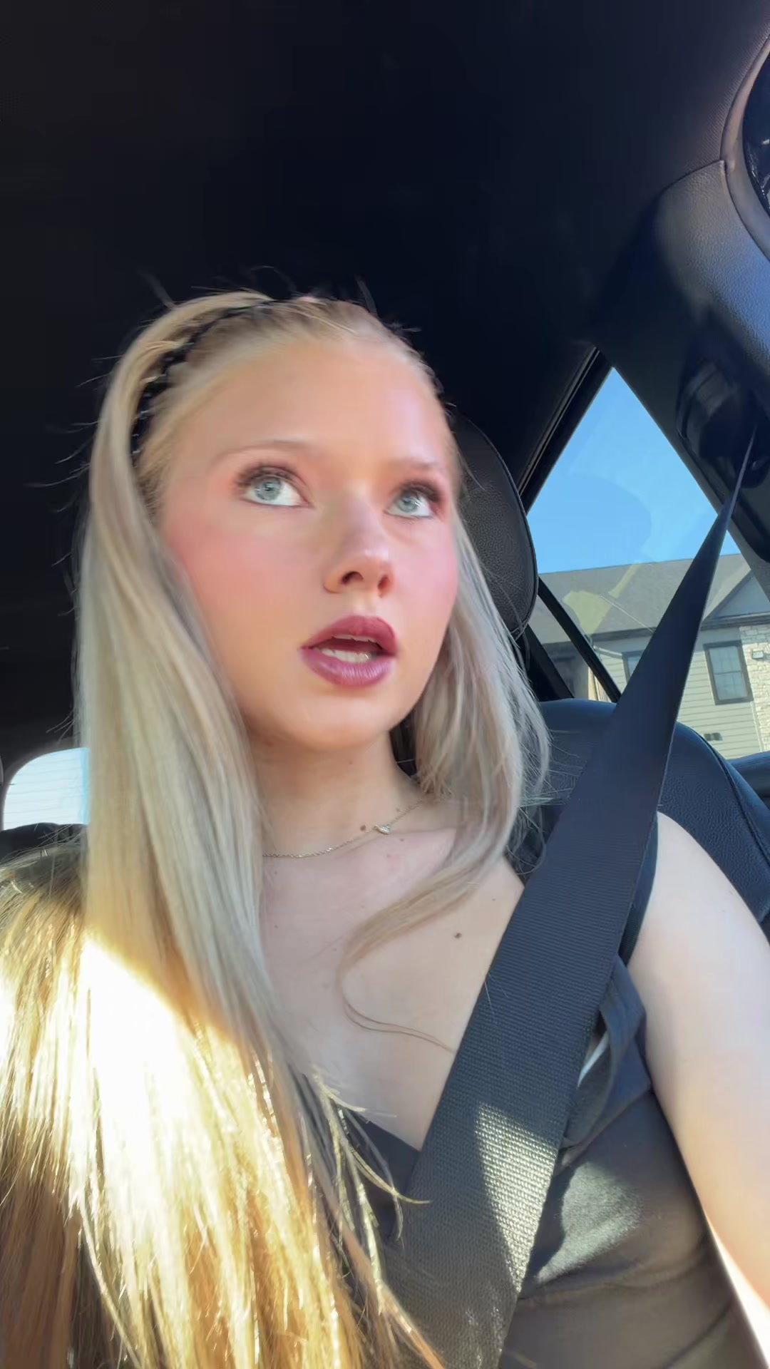 @😝