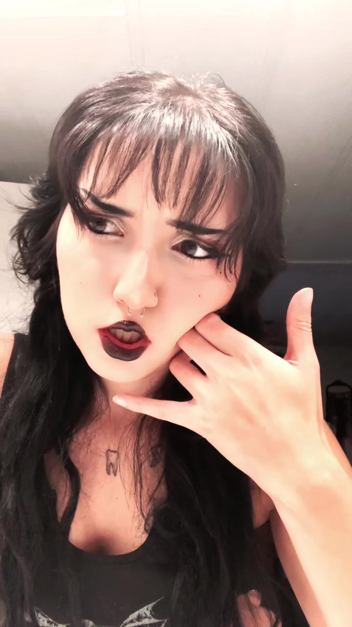 @🪷
