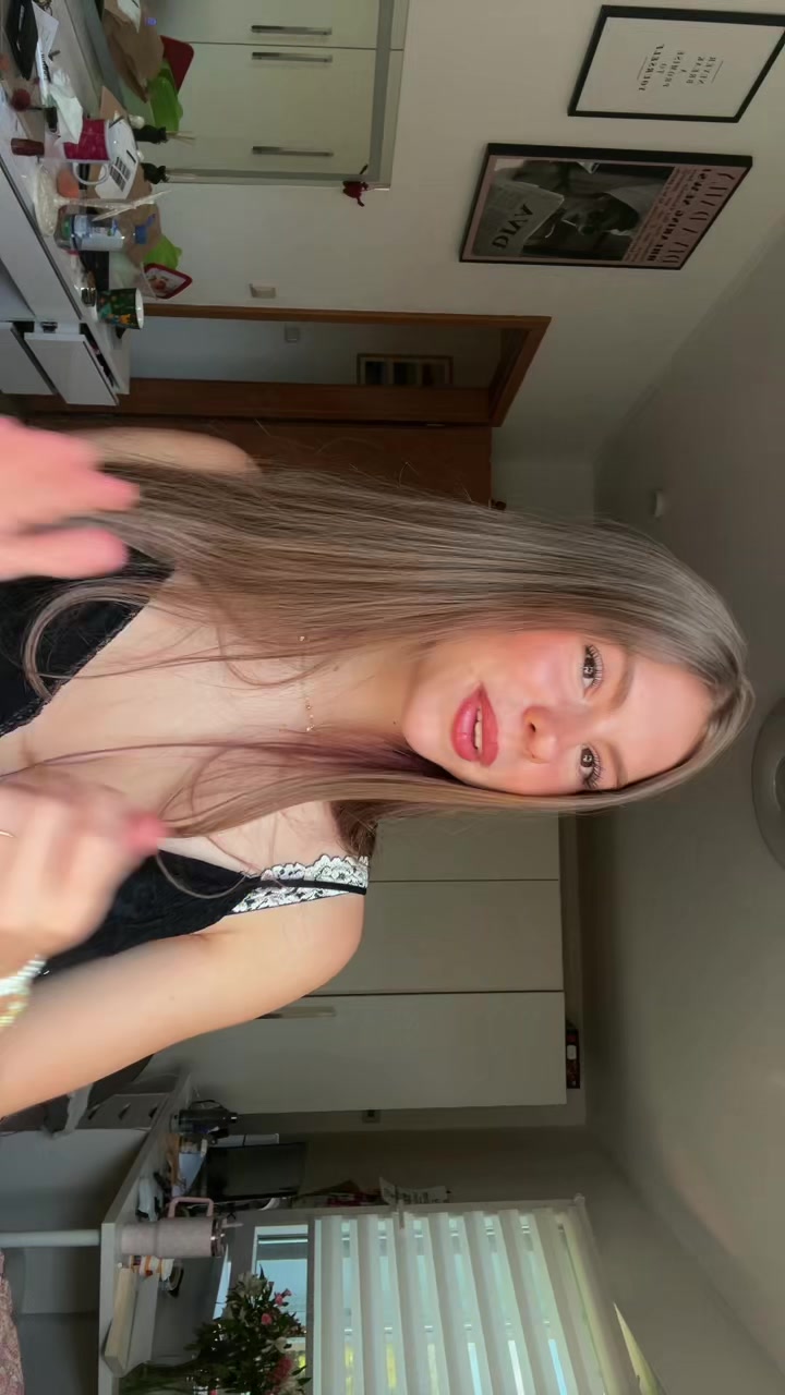 @lifeofcaroo