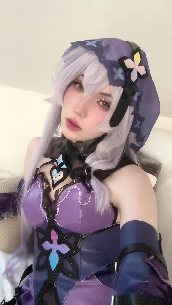 @noeli 𝜗ৎ
