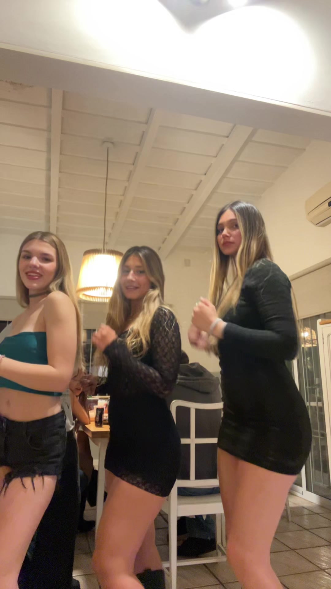 @manuela🪽
