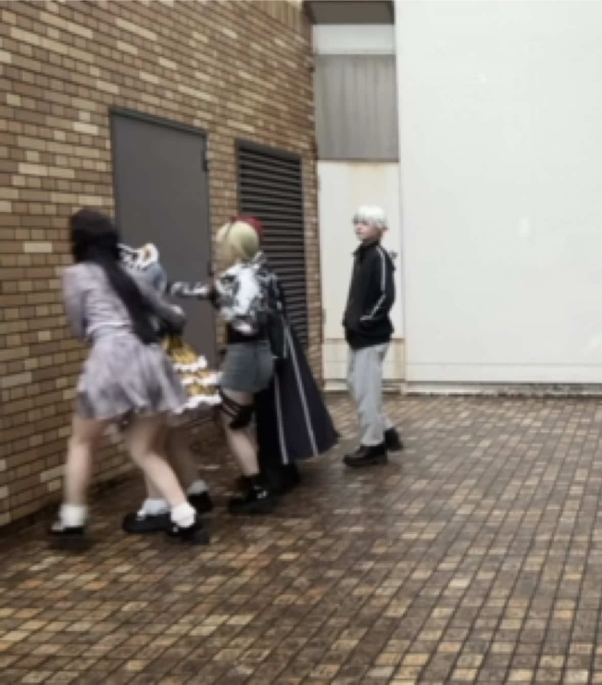 @える
