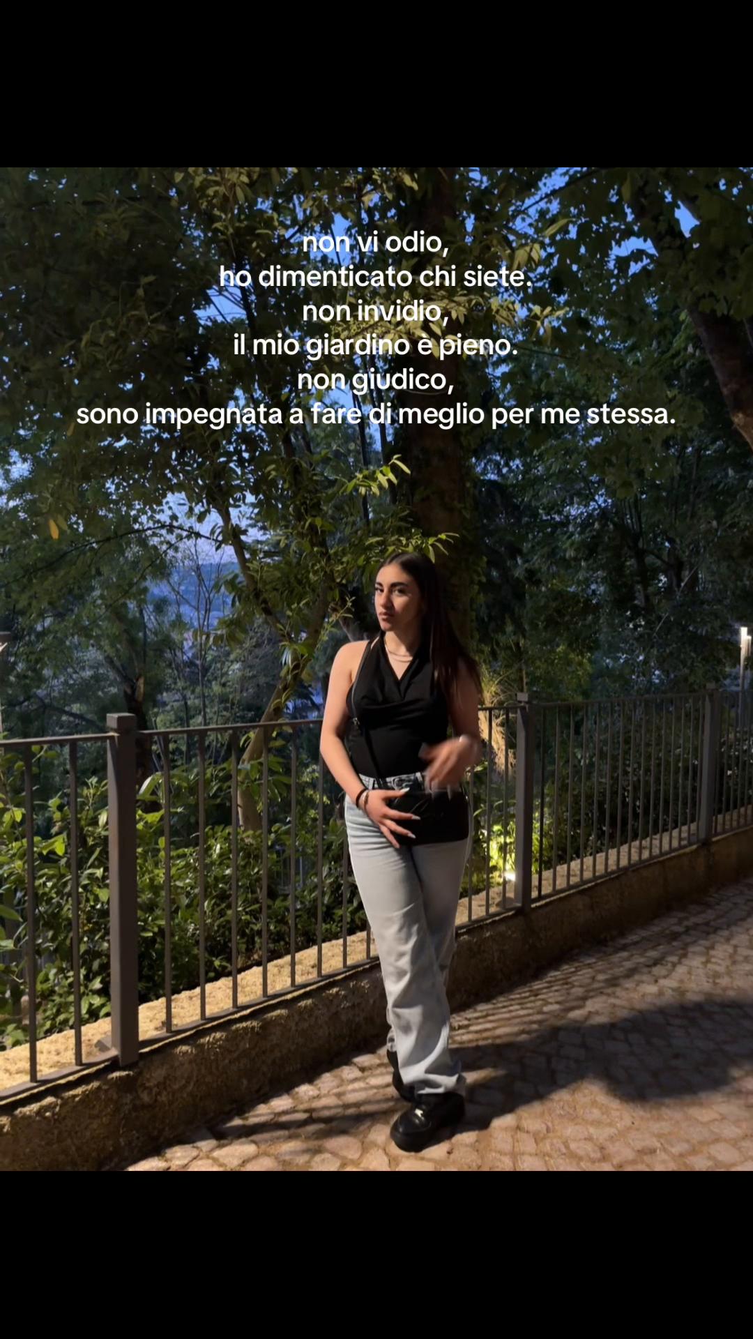 @alessia🕳️