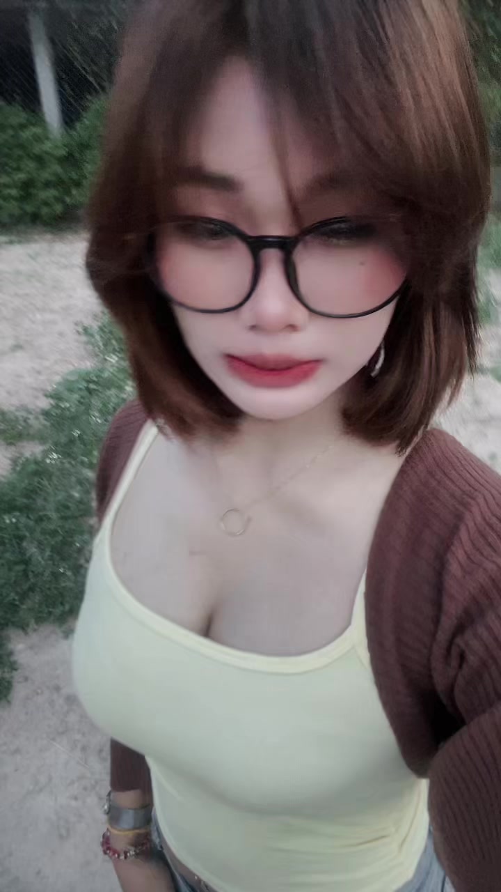@T