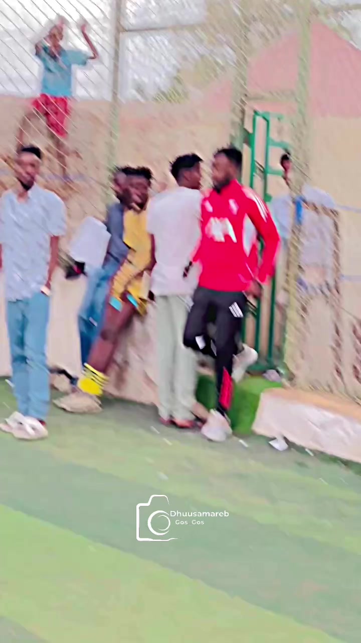 @DHUUSAMAREEB GOS GOS 🎥🏟️
