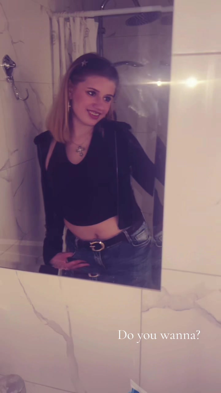 @𝚂𝚊𝚛𝚊❦