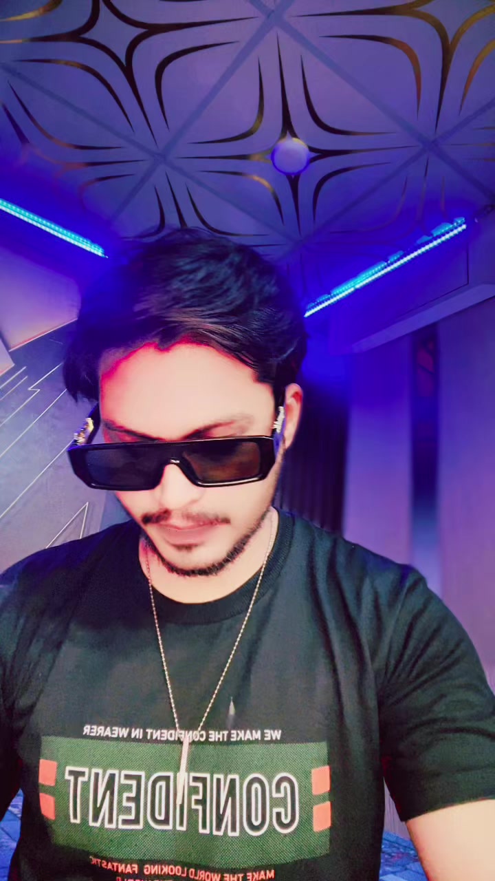 @Malik planet 😂
