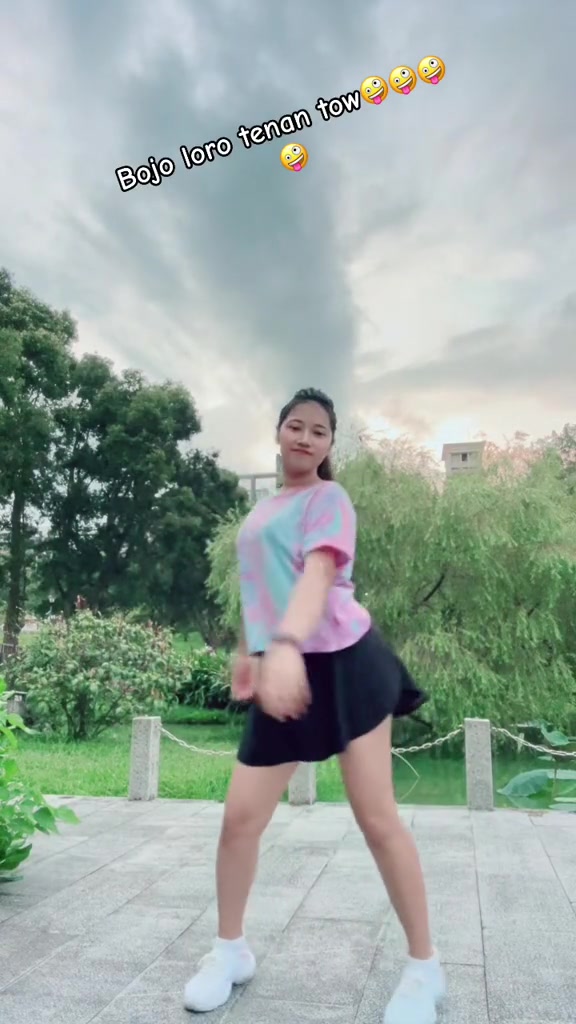 @Queentata🍑1986