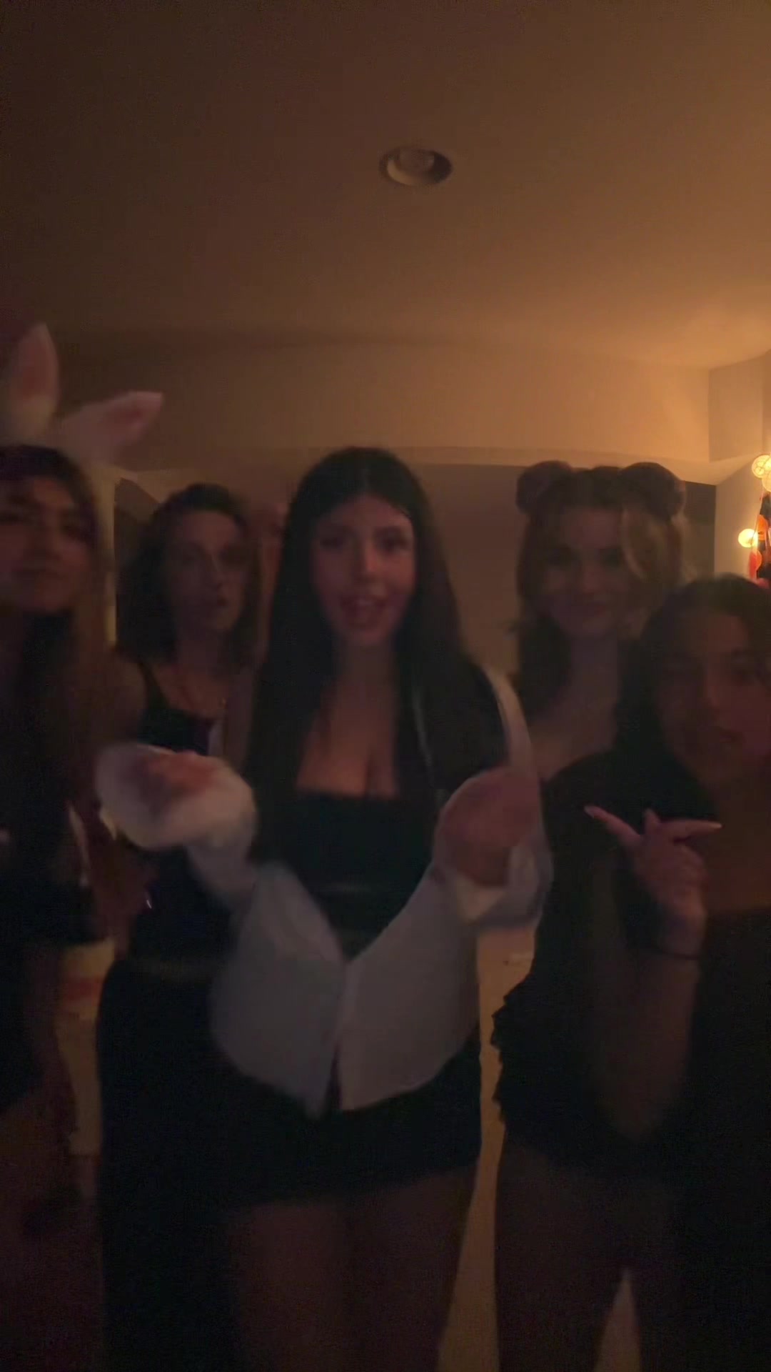 @valentina 💋🧸🥂🪩🪽