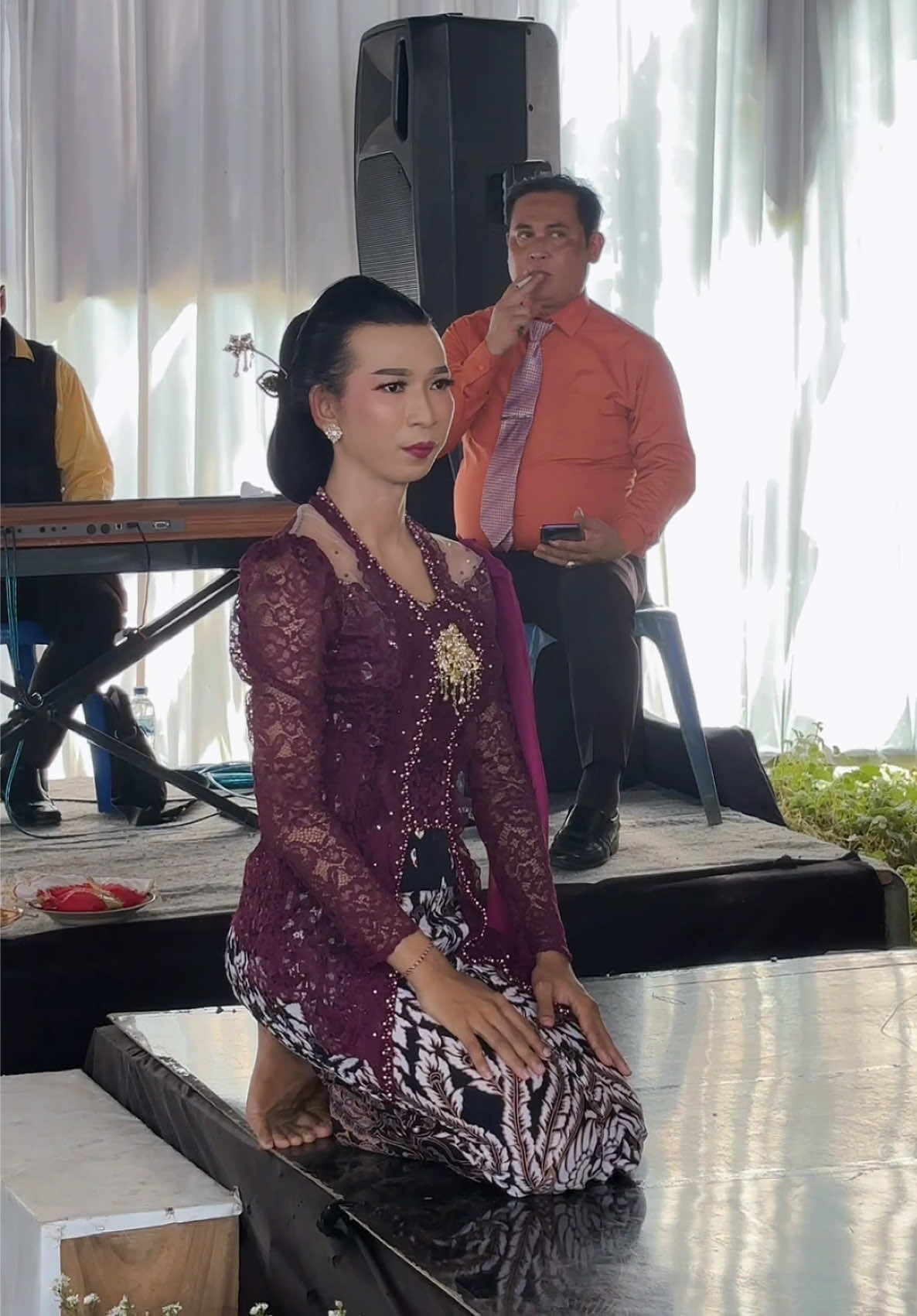 @Mbak Sari || Cucuk Lampah