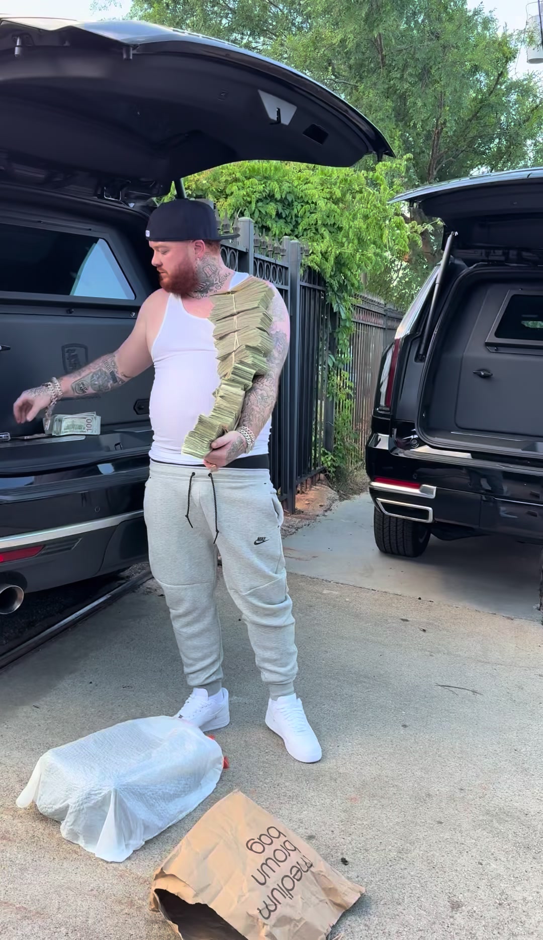 @BellyGangKushington