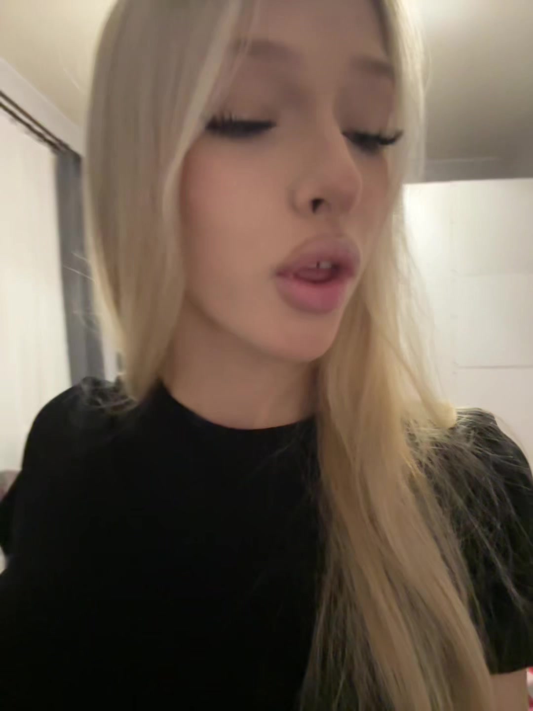 @🥷
