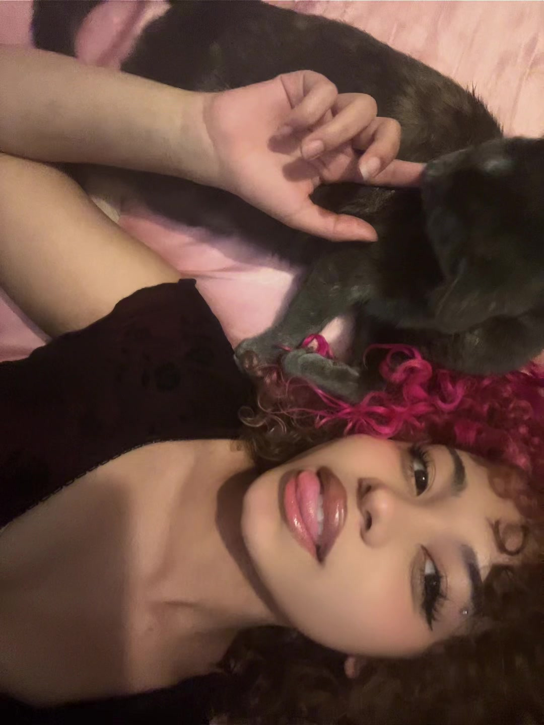 @𝓐𝓵𝓲 💋