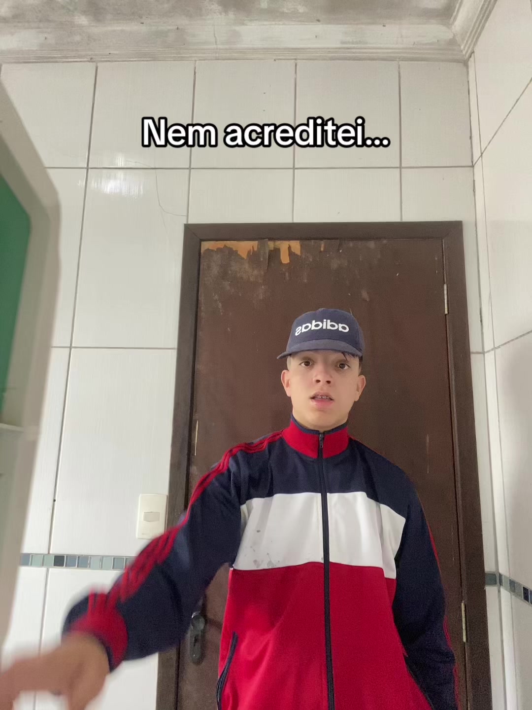 @MENOR VH👑
