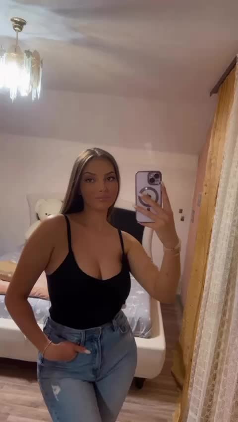 @_milanaa_markovicc_