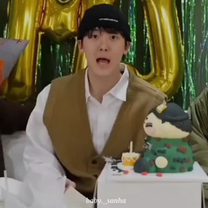 @sᴀɴʜᴀ 🐣